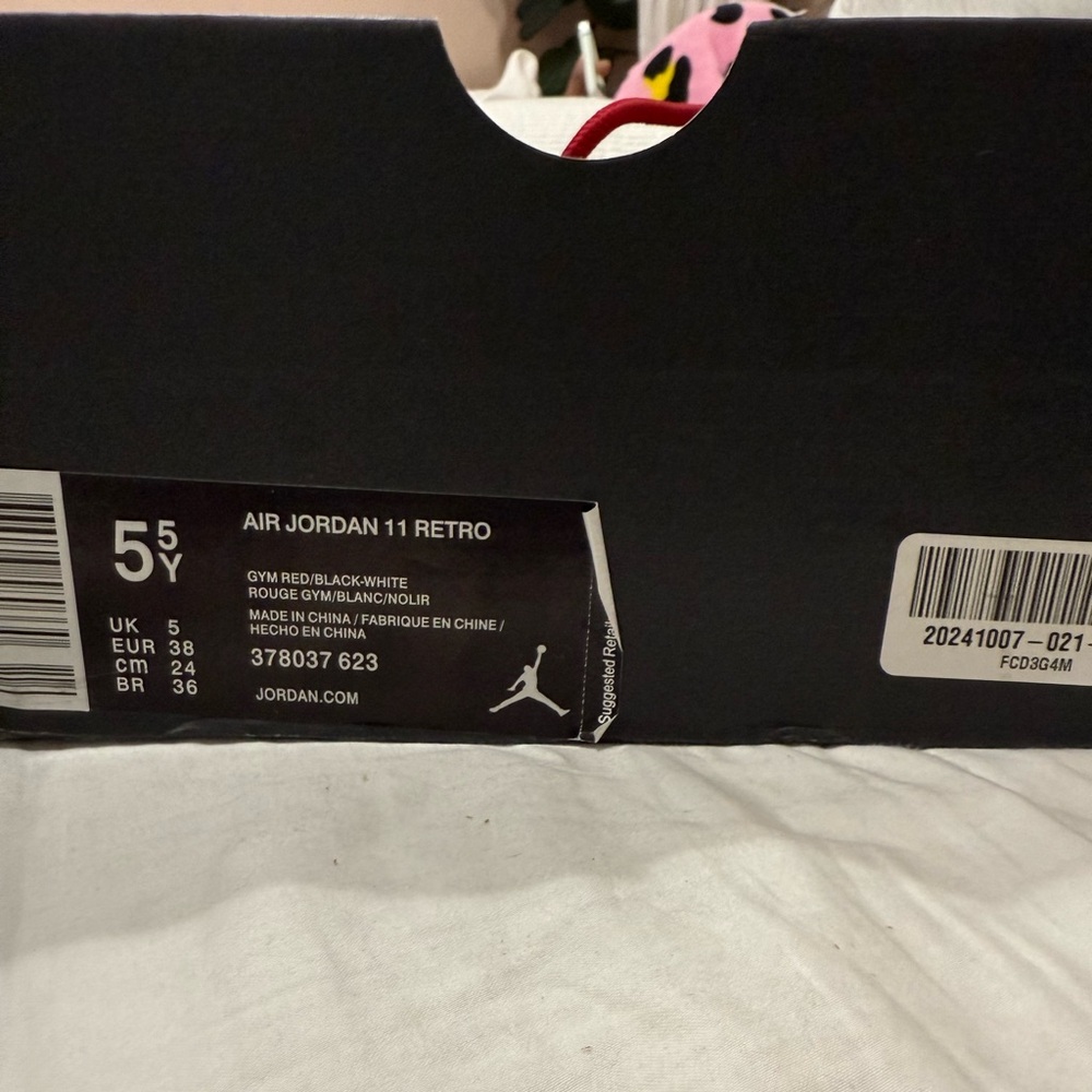 Jordan Air 11 Retro in Gym Red and Black